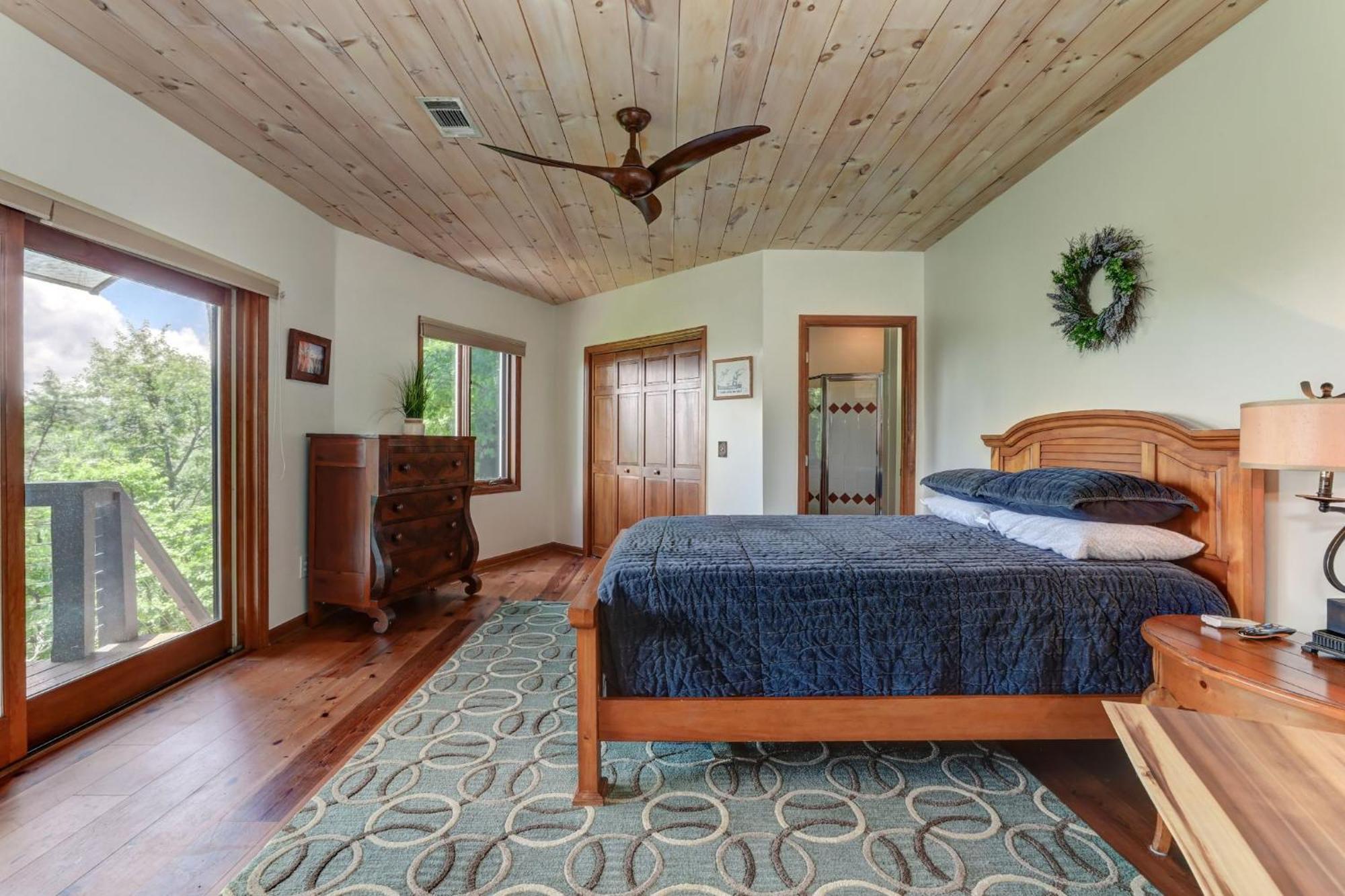 Falken Haus - Relax In Seclusion With Panoramic Lake Views ジャスパー エクステリア 写真