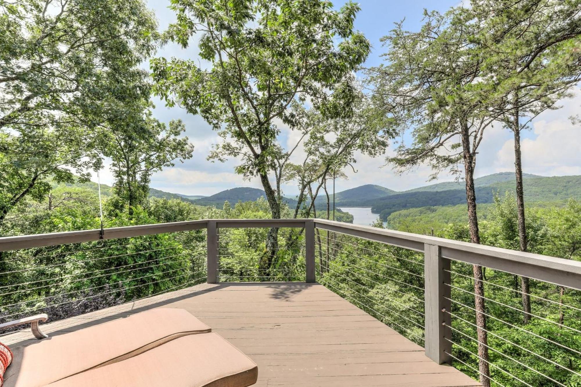 Falken Haus - Relax In Seclusion With Panoramic Lake Views ジャスパー エクステリア 写真